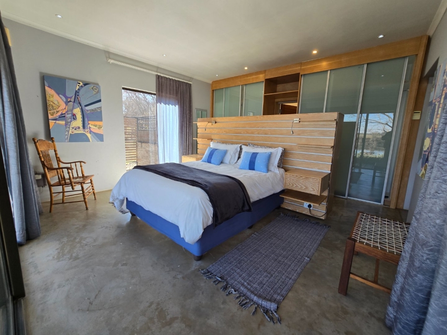 4 Bedroom Property for Sale in Viljoenskroon Rural Free State